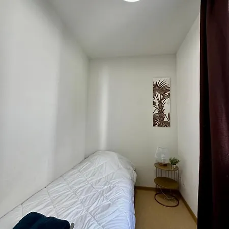 C13 Les Naiades - 2 Bedrooms For 5 People ! * Avene
